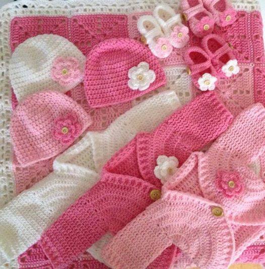 bebek örgü şapka patik hırka takımları Örgü Dantel ve El