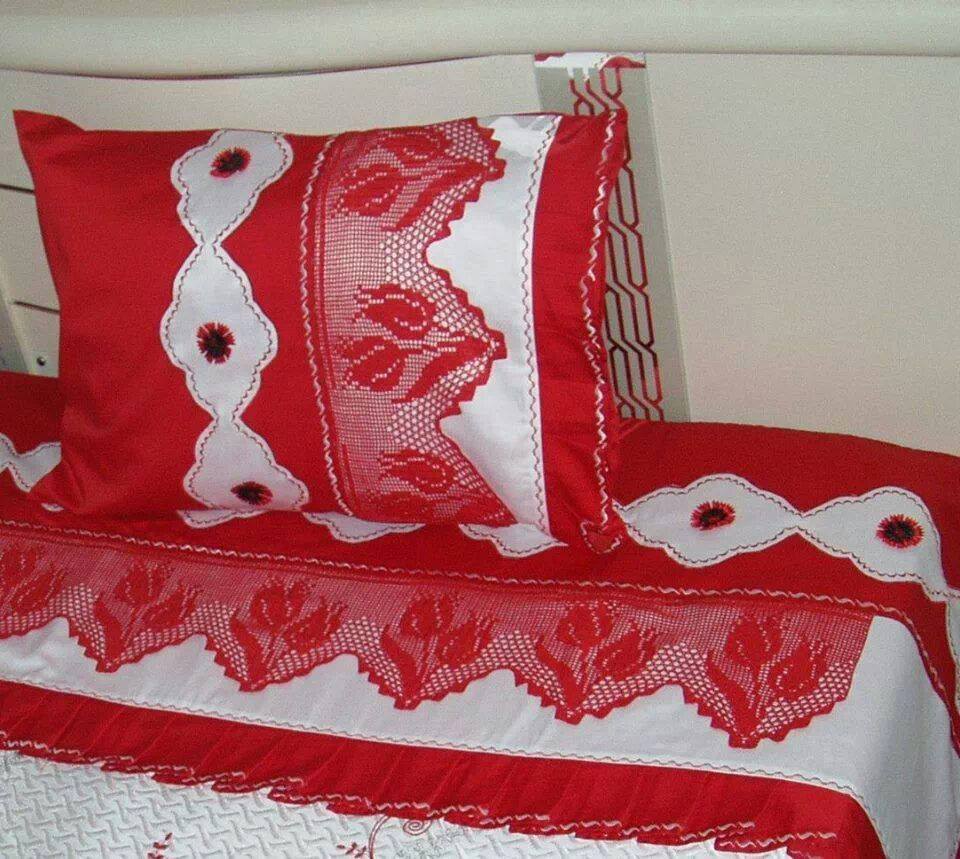 kırmızı renkli lale desenli yatak odası dantel takımı Örgü Dantel ve
