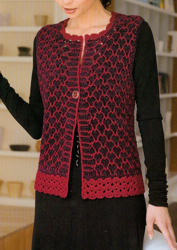 kalp motifli çok şık örgü bayan yelek modeli Örgü Dantel