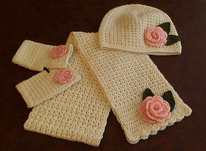 tığ işi kremrengi örgü çocuk bere ve kaşkol takımı Örgü